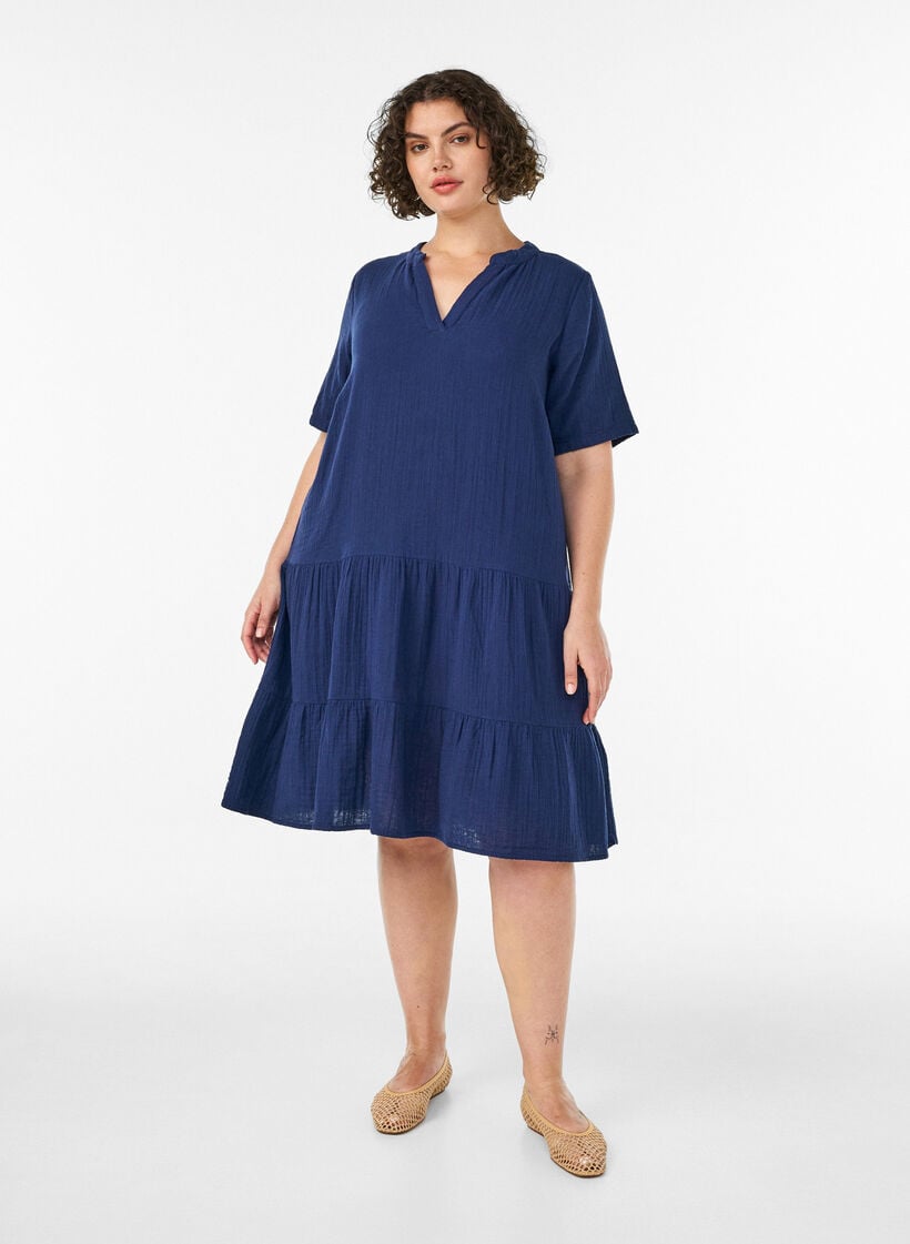 Short A-line dress in cotton muslin, Blue, Model image number 1
