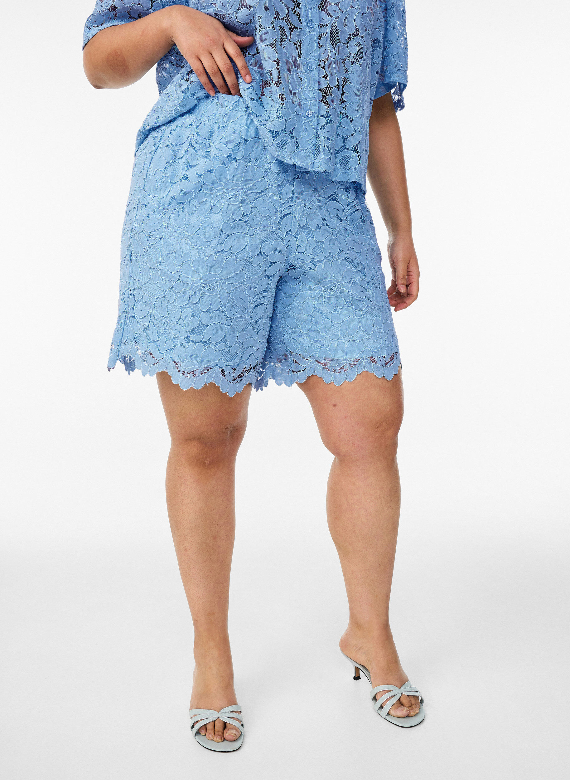 ZizzifashionLace shorts with high waist and pockets, Blue, Packshot image number 2