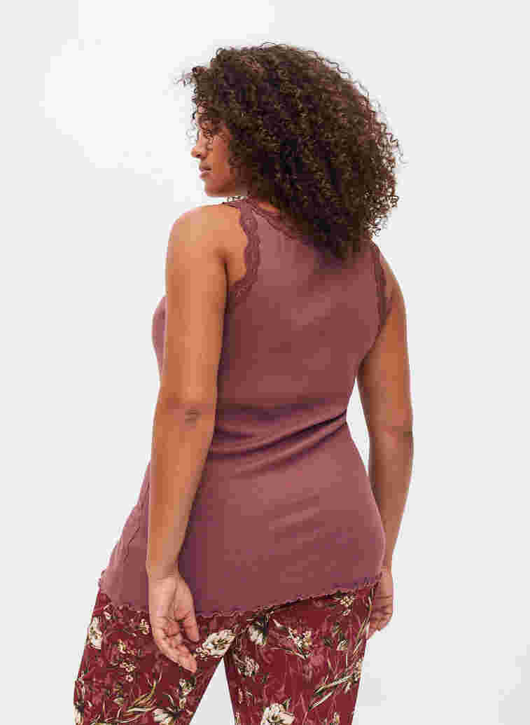 Top with lace trim, Rose Brown, Model image number 1