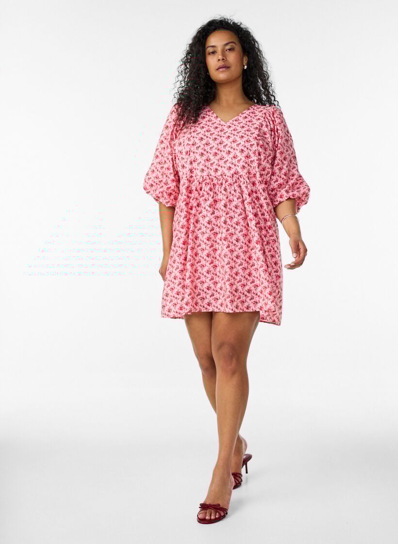 Short viscose dress with an empire line and balloon sleeves, Red, Model image number 1