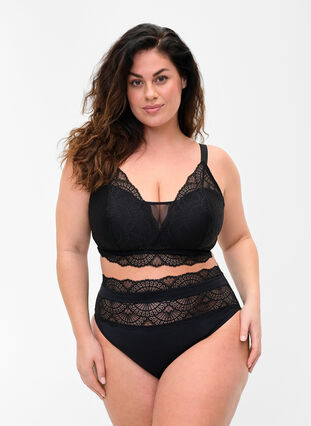 Lightly padded lace bra with mesh, Black, Model image number 3
