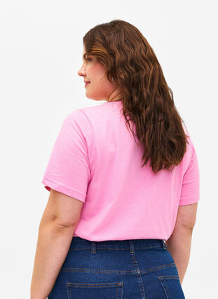 FLASH - T-shirt with v-neck, Begonia Pink, Model image number 1