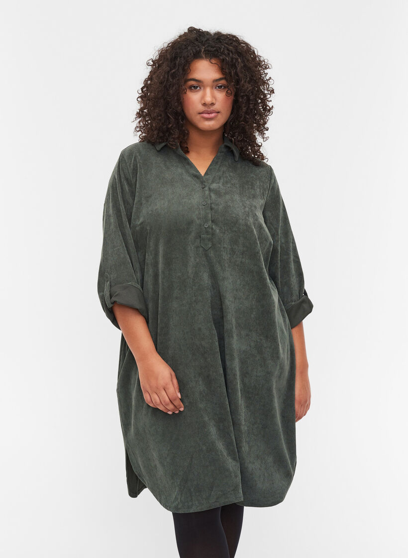 Velvet dress with 3/4-length sleeves and buttons, Deep Forest, Model image number 0