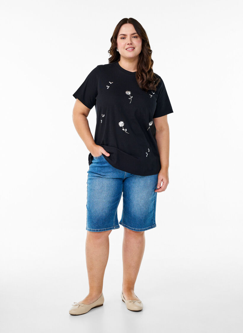 T-shirt with sequin flowers, Black, Model image number 1