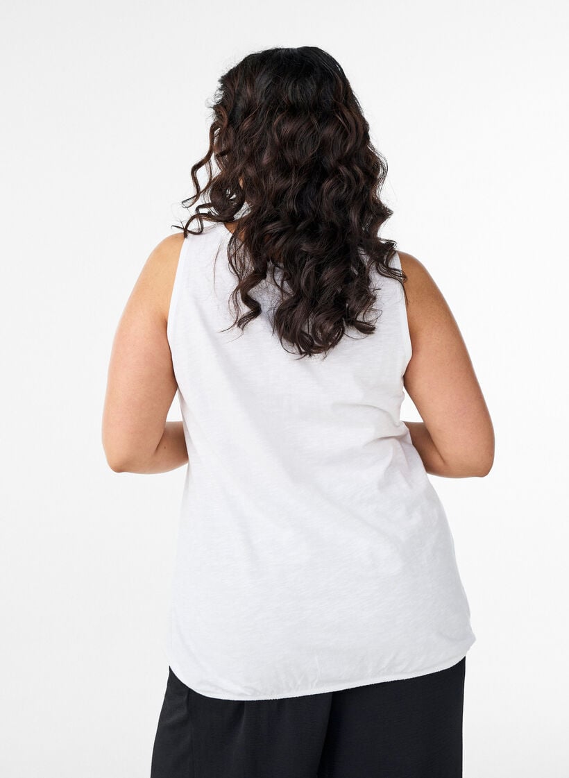 Tank top in organic cotton with V-neck and buttons, White, Model image number 2