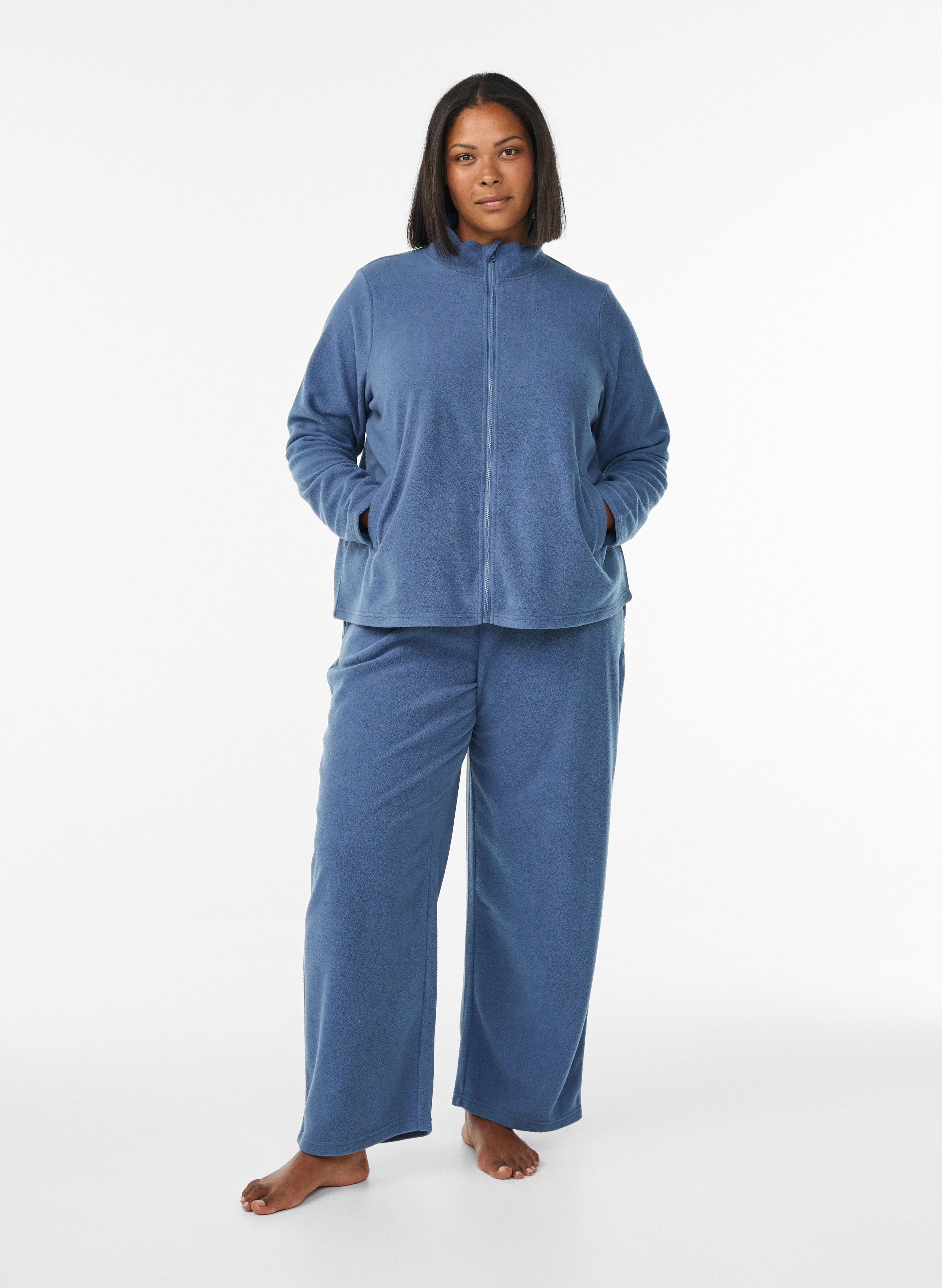 Zizzifashion Fleece jumper and trousers, , Model