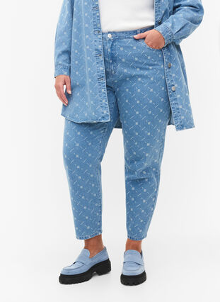 Mille mom fit jeans with print, Light blue denim, Model image number 2