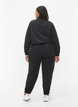Cargo trousers with contrast stitching, Black, Model image number 1