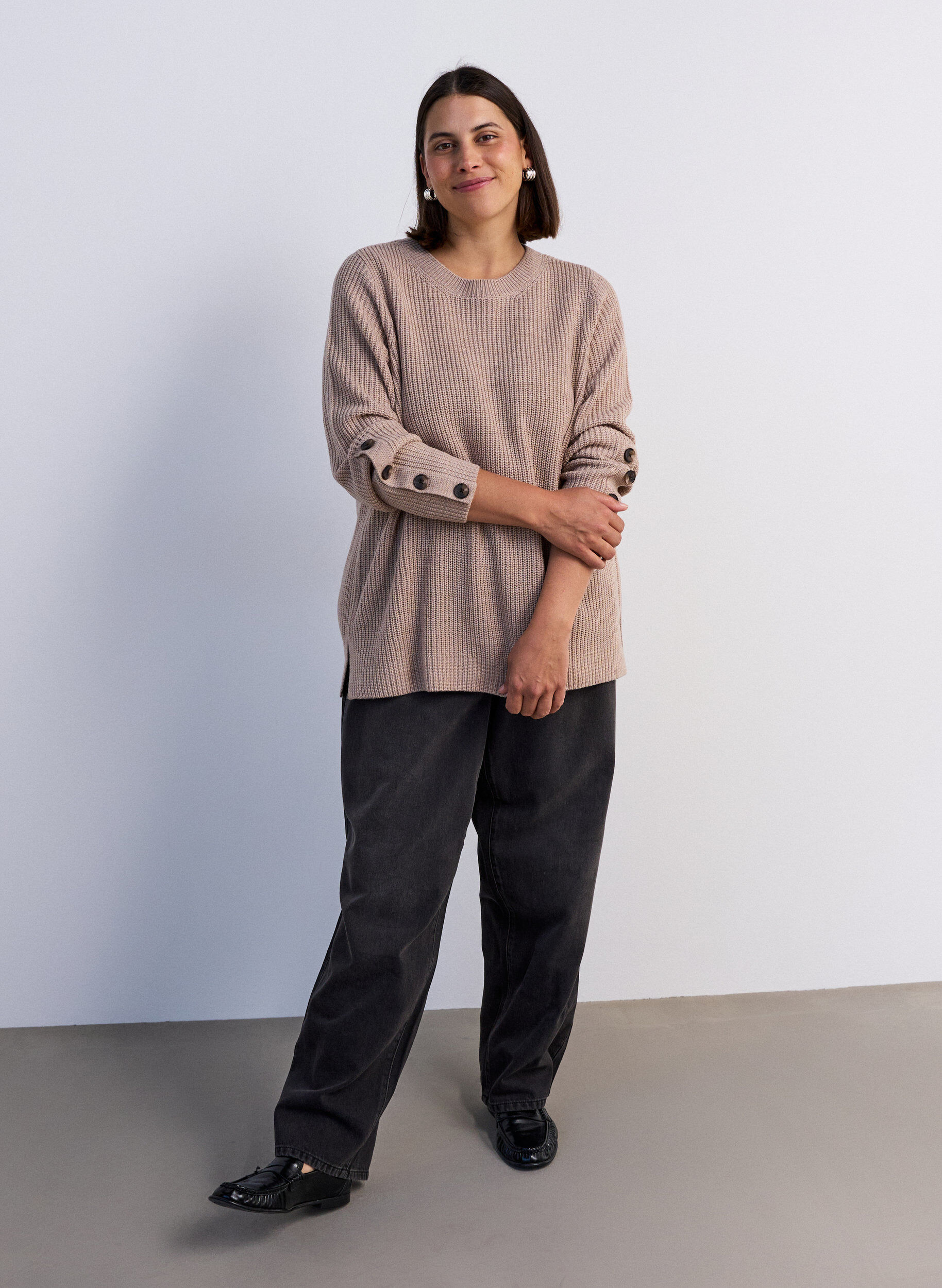 ZizzifashionKnitted blouse with ribbed texture and button details, Beige, Model image number 1