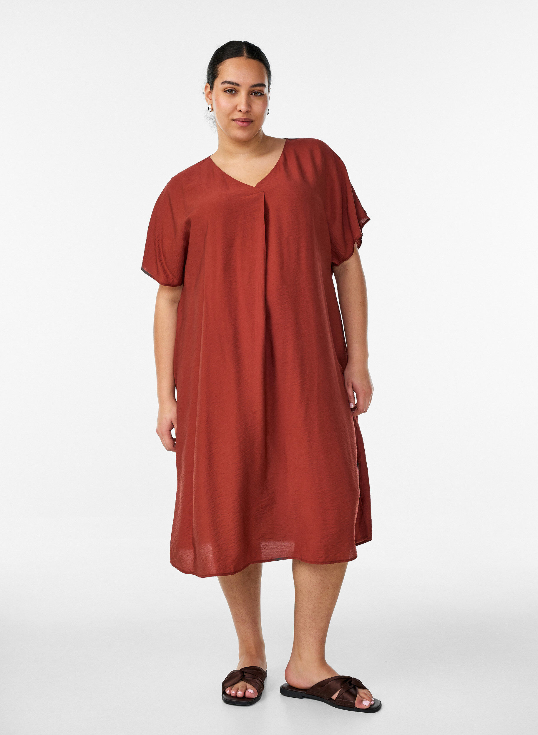 ZizzifashionV-neck dress in viscose, Red, Model image number 0