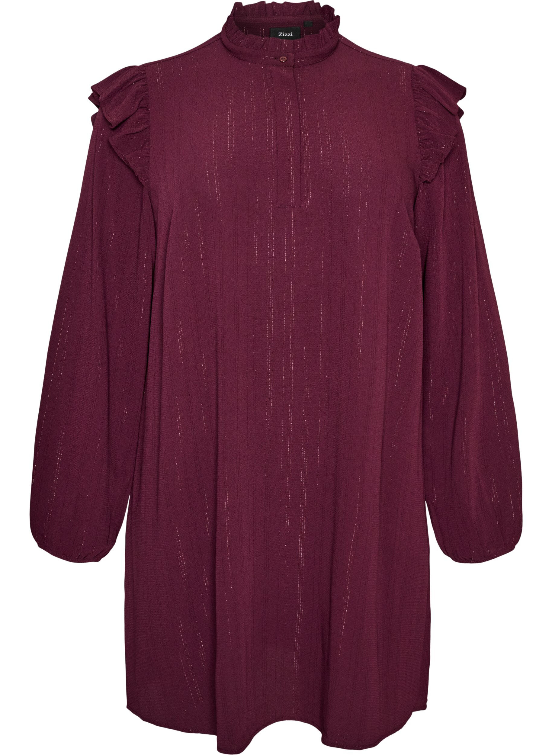 Short dress with ruffles and glitter