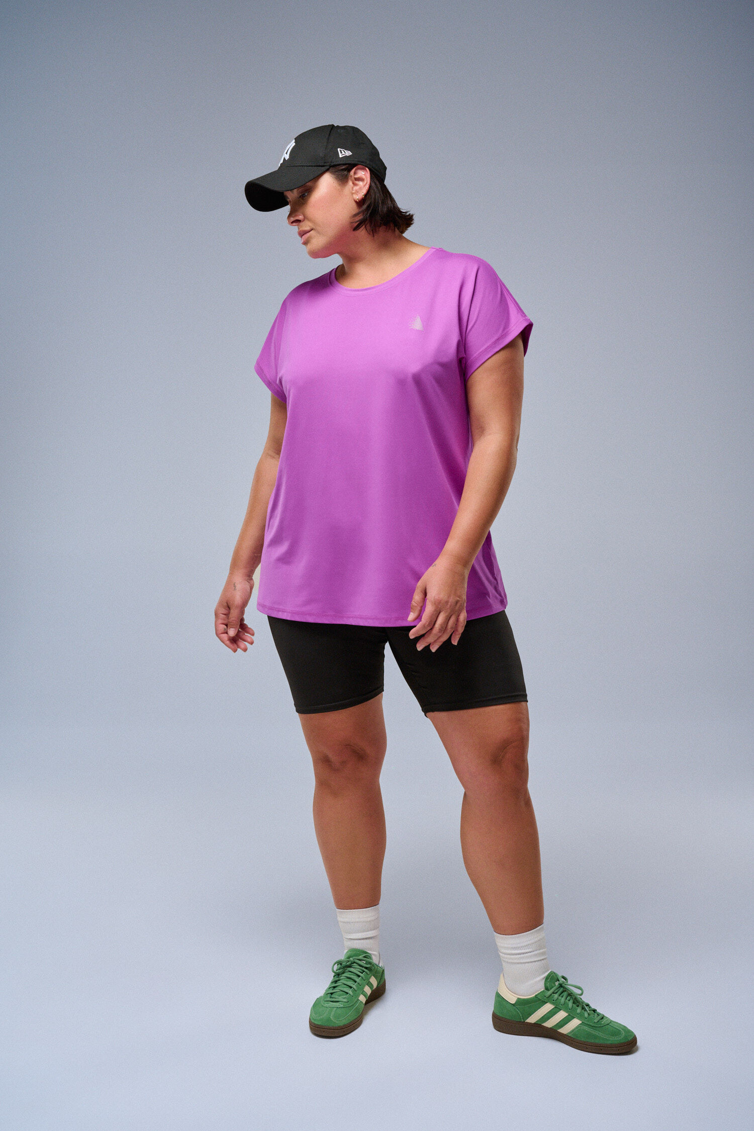 Zizzifashion Sports T-shirt in purple, , Model