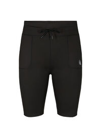 Tight-fitting training shorts with pockets