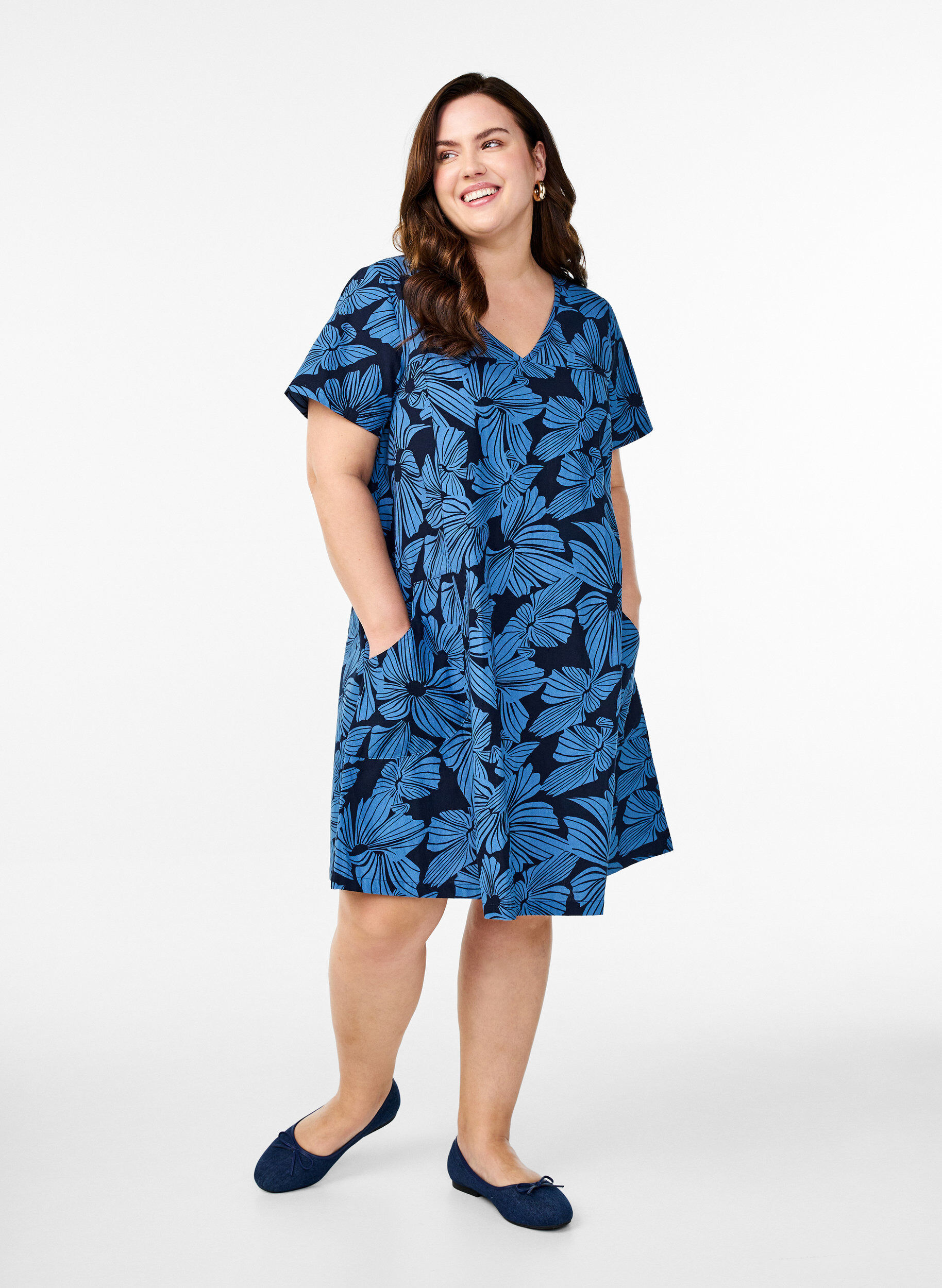 Zizzifashion Short a-line dress with floral print, Blue, Model image number 1