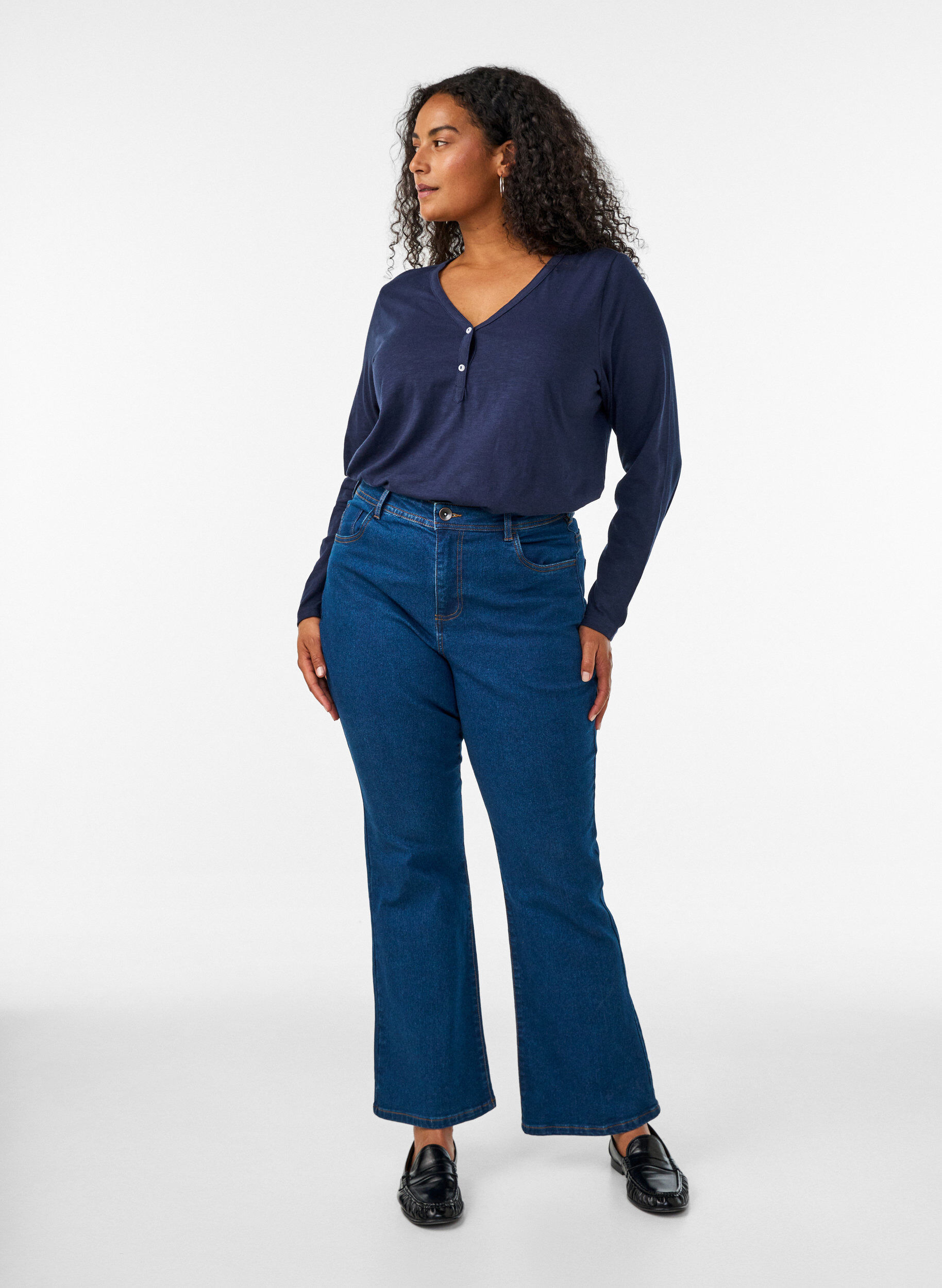 ZizzifashionLong-sleeved t-shirt with V-neck and buttons, Blue, Model image number 1