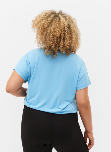 Short-sleeved workout t-shirt, Alaskan Blue, Model image number 1