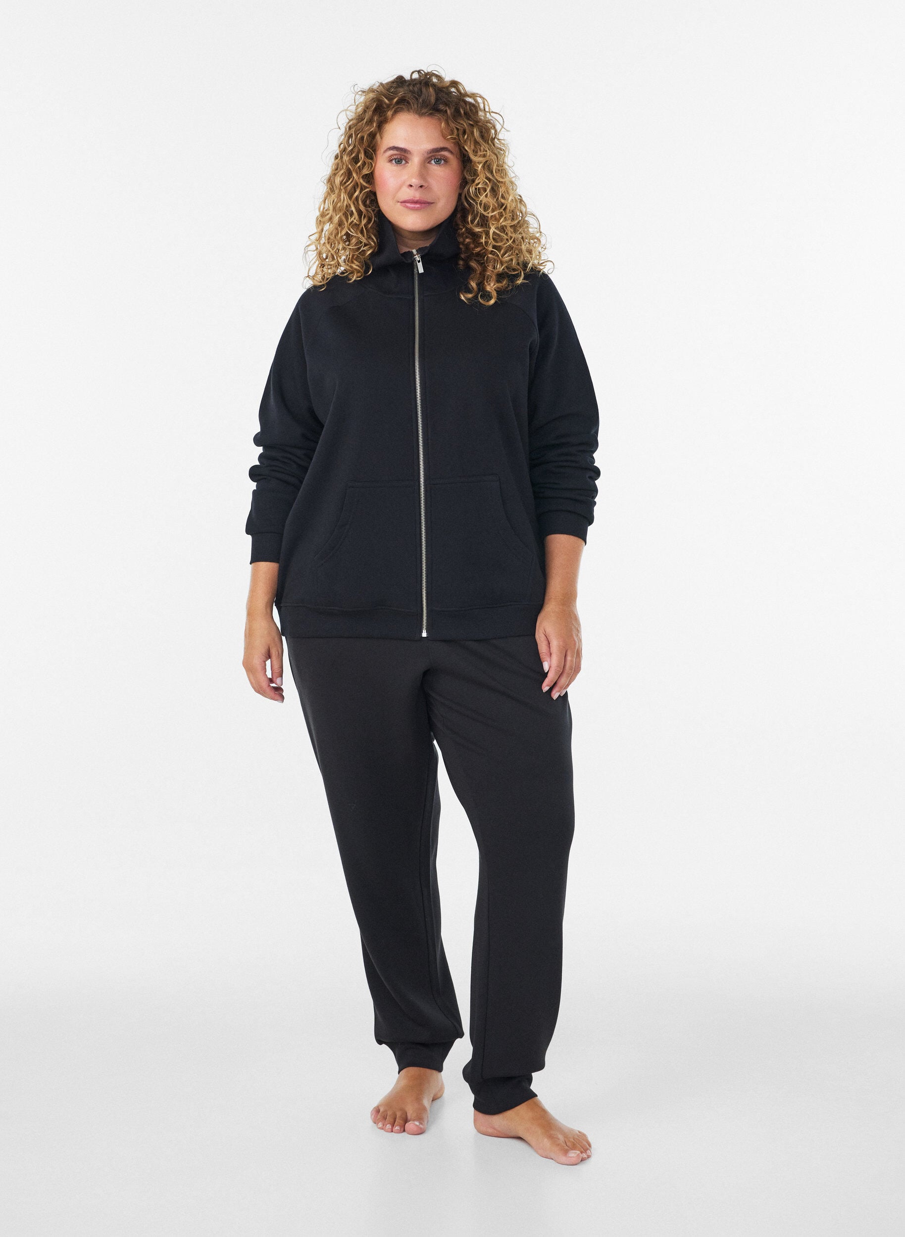 ZizzifashionSweat cardigan with high collar and zip, Black, Model image number 1