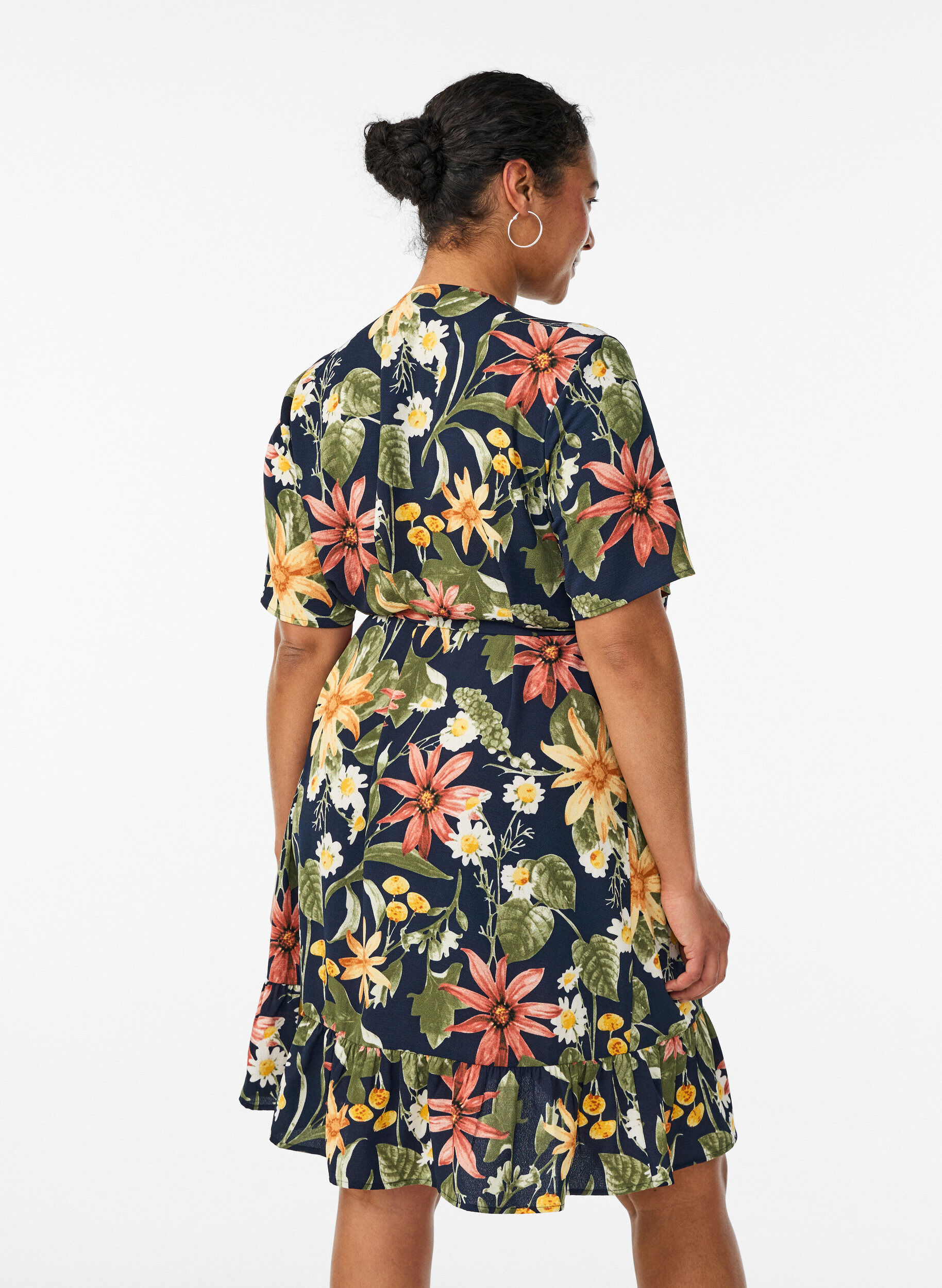 ZizzifashionFloral wrap dress with short sleeves, Blue, Model image number 2