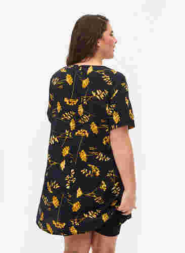 FLASH - Tunic with v neck and print, Night Sky Yellow AOP, Model image number 1