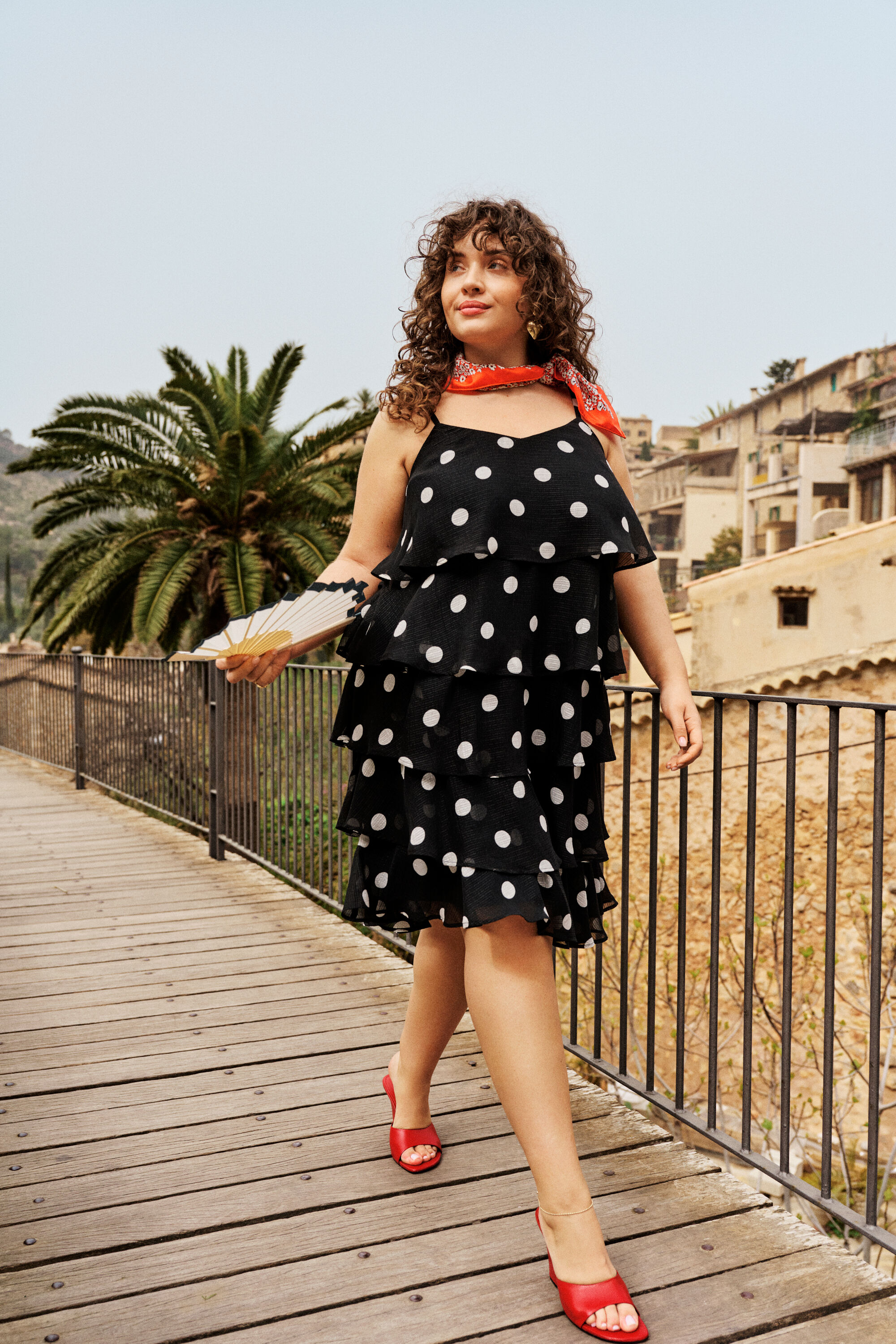 ZizzifashionPolka-dotted elegance with edge, , Model