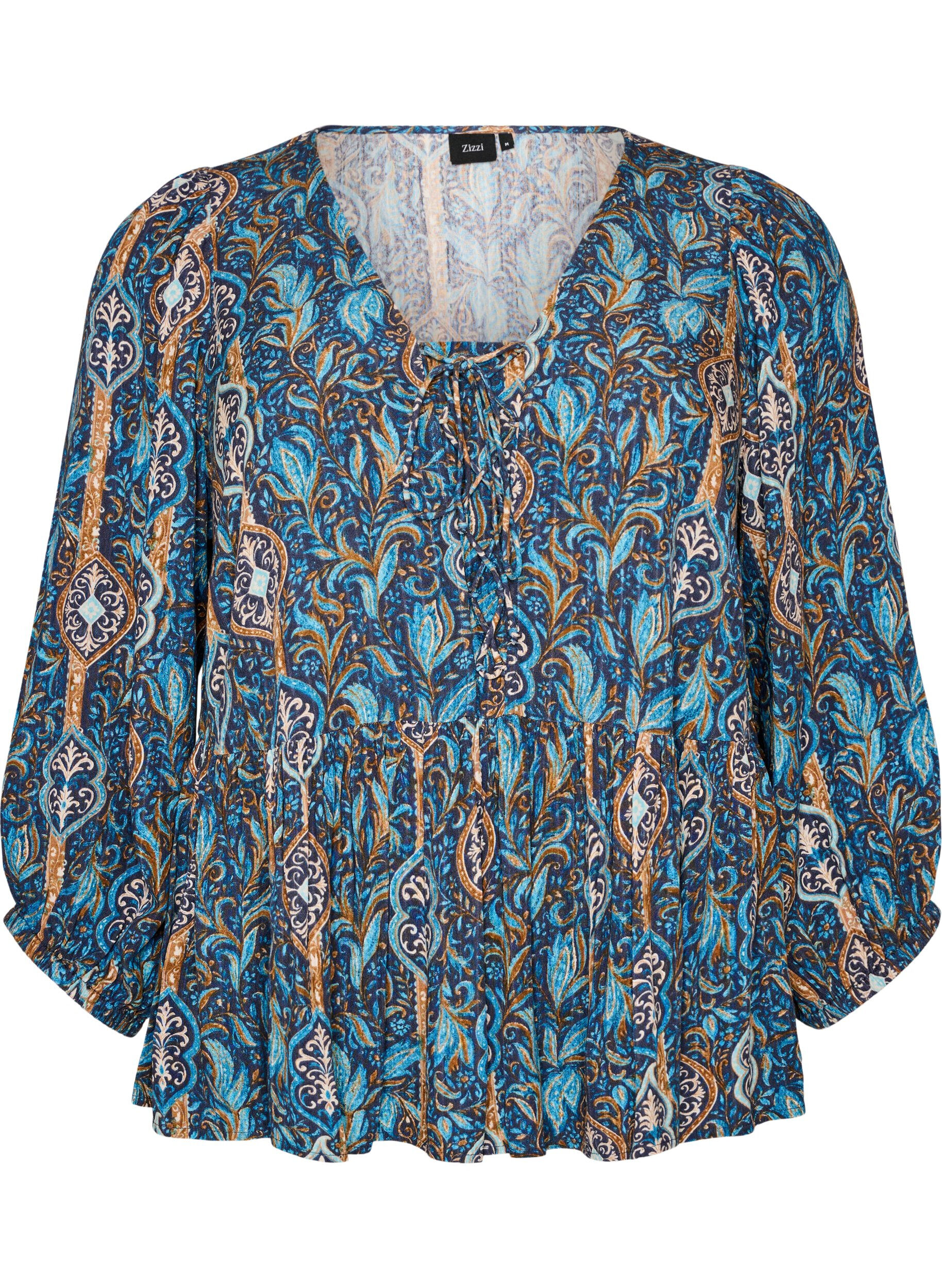 Blouse with paisley print and lace detail