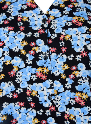 Printed pyjama top in viscose, Black Blue Flower, Packshot image number 2