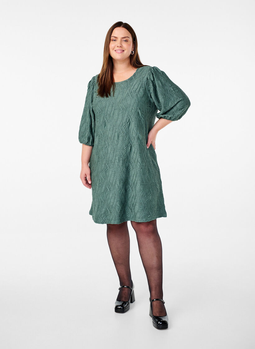 Short dress with texture and 3/4 sleeves, Green, Model image number 1