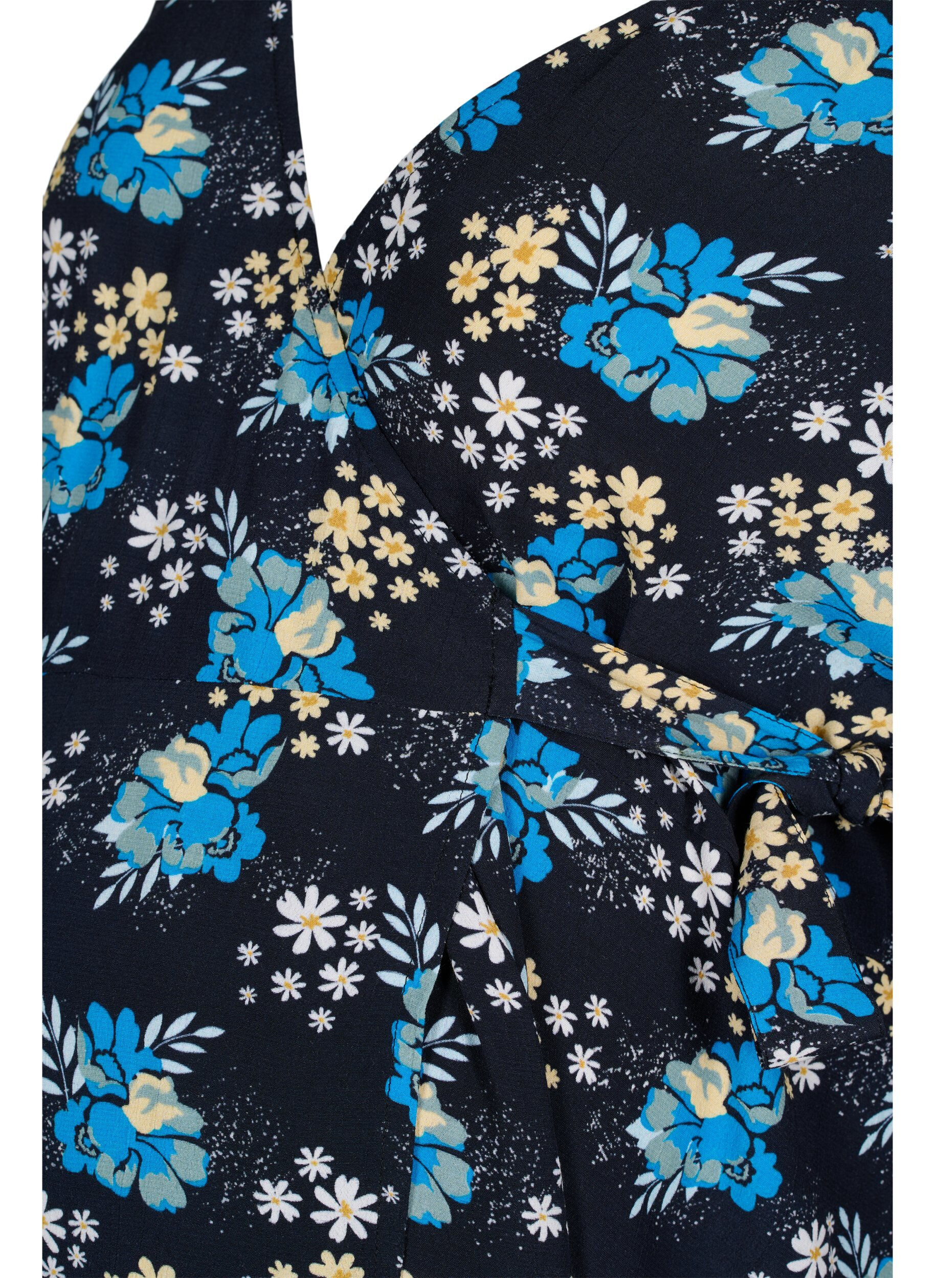 Zizzifashion Floral maternity wrap dress in viscose, Blue, Packshot image number 2