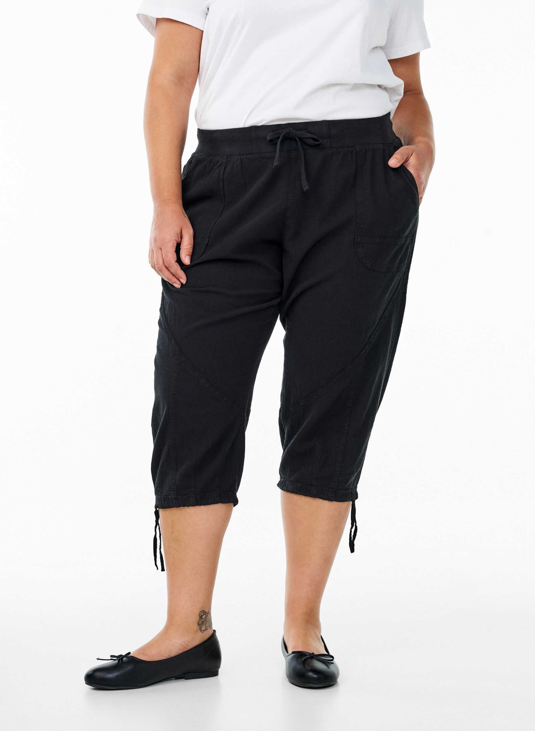 Zizzifashion Cotton Capri trousers, Black, Model image number 2