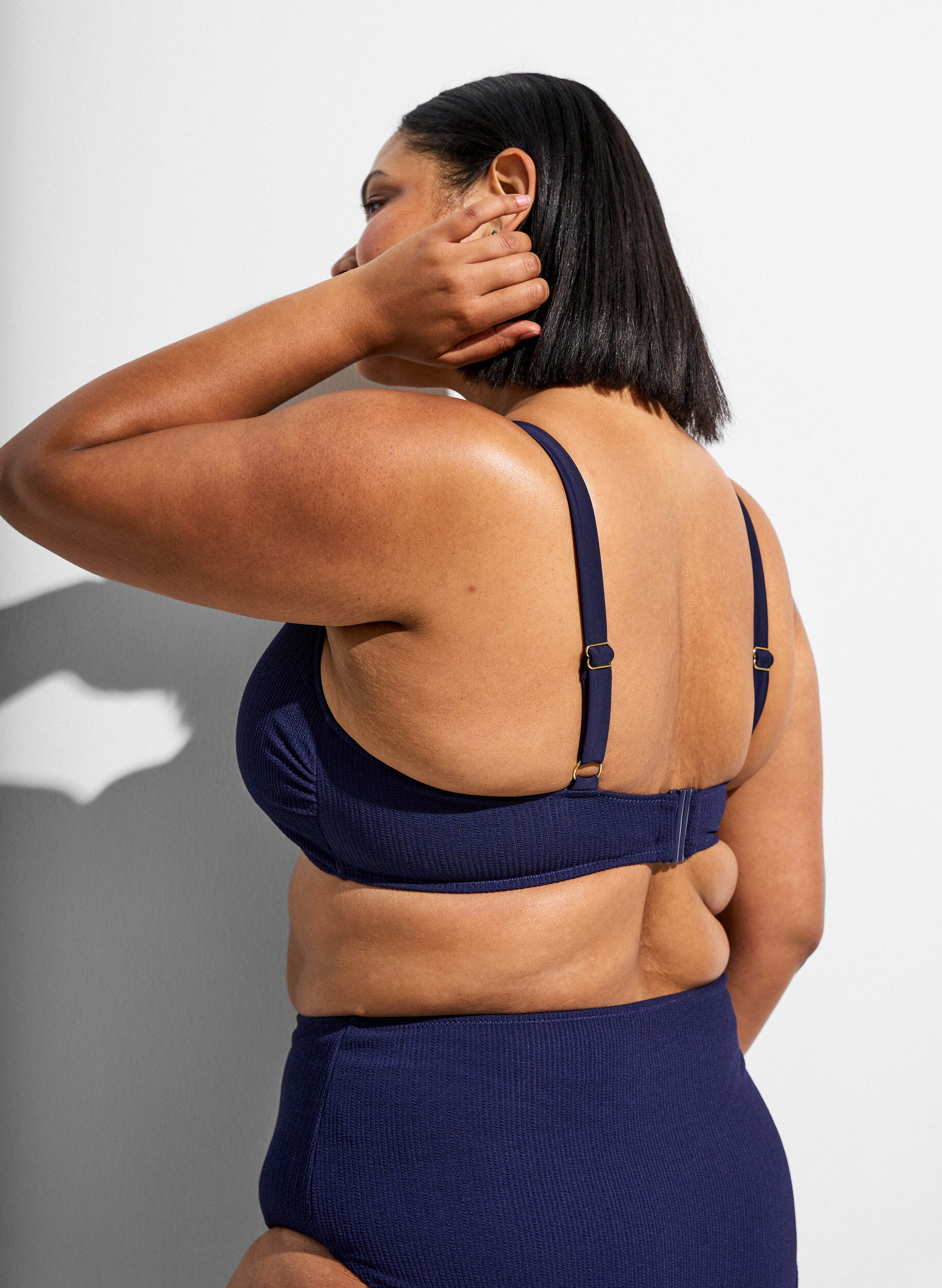 ZizzifashionTextured bikini top with gold detail, Blue, Model image number 1