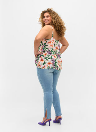 High-waisted Amy jeans with slits, Light blue, Model image number 1