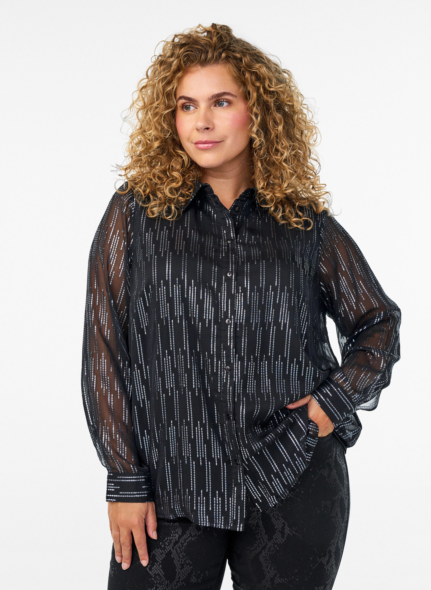 Shirt with glittering pattern, Black, Model