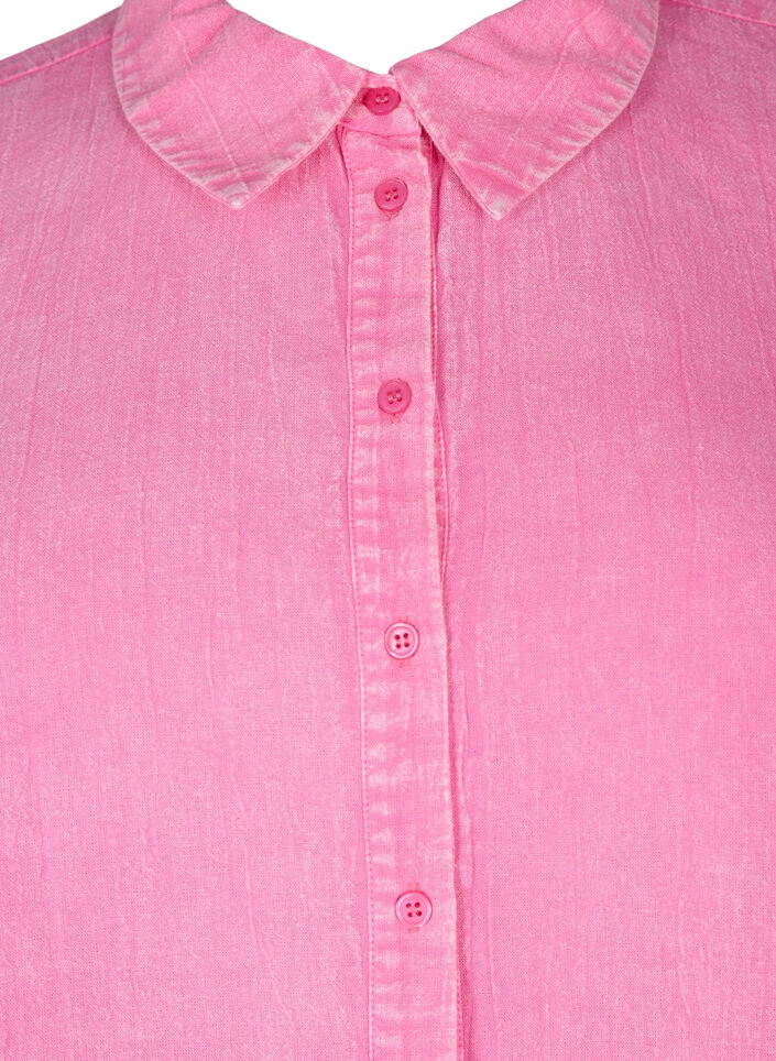Solid coloured denim shirt, Pink Power, Packshot image number 2