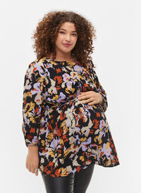 Maternity blouse in viscose and floral print, Black Flower AOP, Model