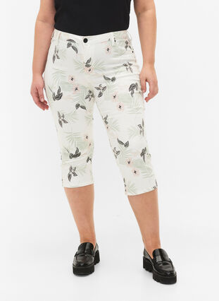 Capri jeans with floral print and high waist, White Flower AOP, Model image number 2
