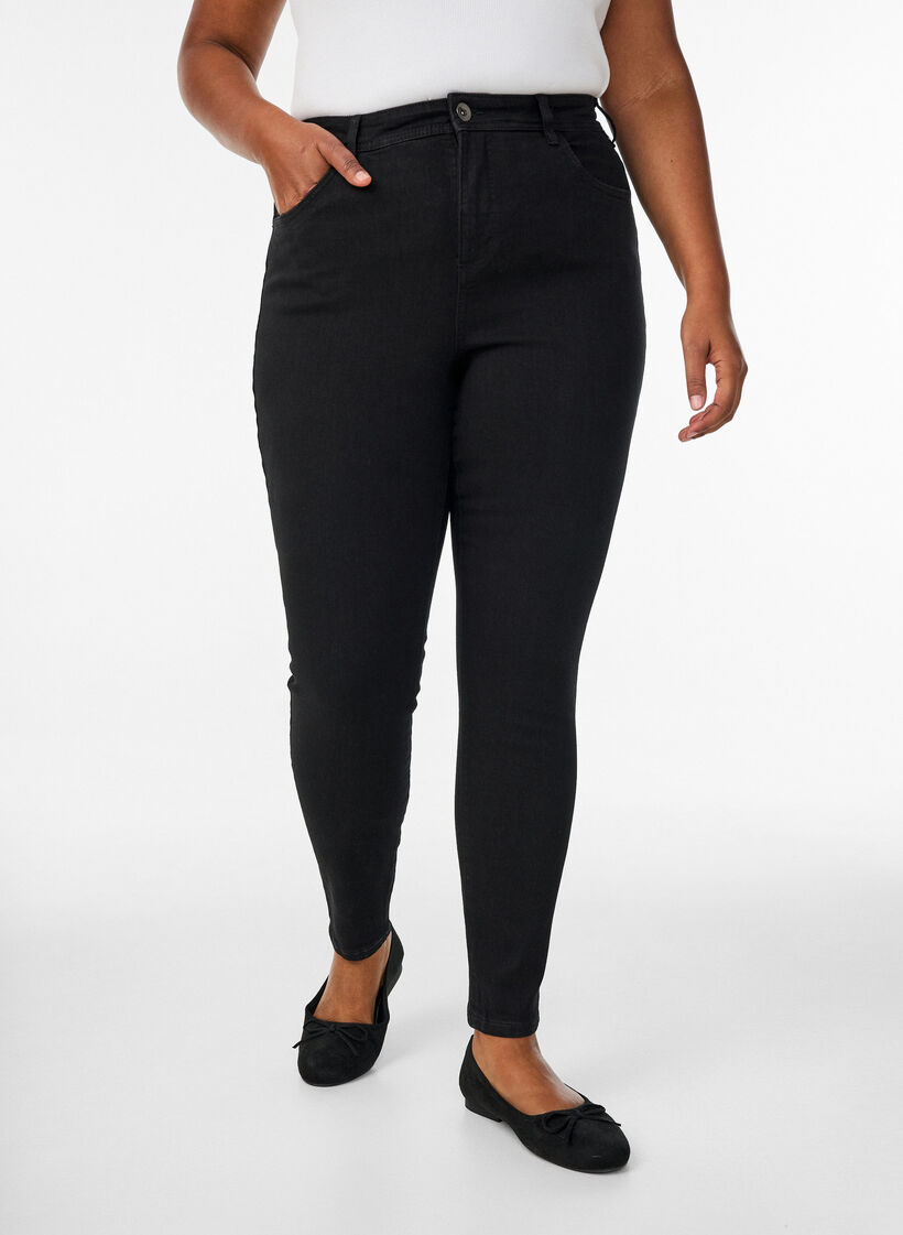 Jeans with super slim fit, Black, Model image number 2