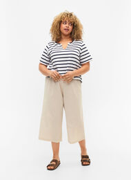 7/8 trousers in cotton blend with linen, Sandshell, Model