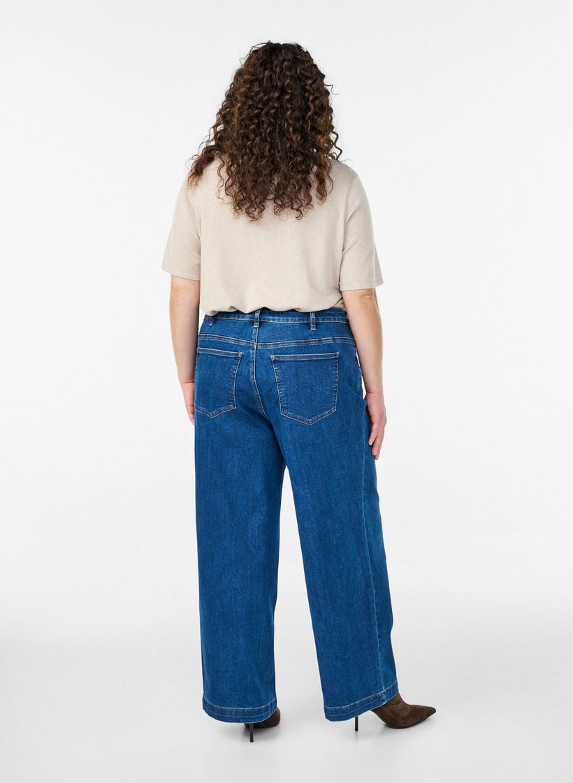 Kiana jeans with a straight fit and high waist, Blue, Model image number 1