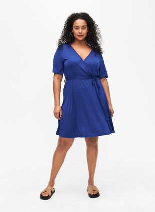 Wrap dress in viscose with short sleeves - Blue - Sz. 40-64 - Zizzifashion Wrap dress in viscose with short sleeves - Blue - Sz. 40-64 - Zizzifashion