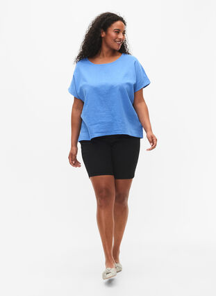 Short-sleeved blouse in cotton blend with linen, Ultramarine, Model image number 2
