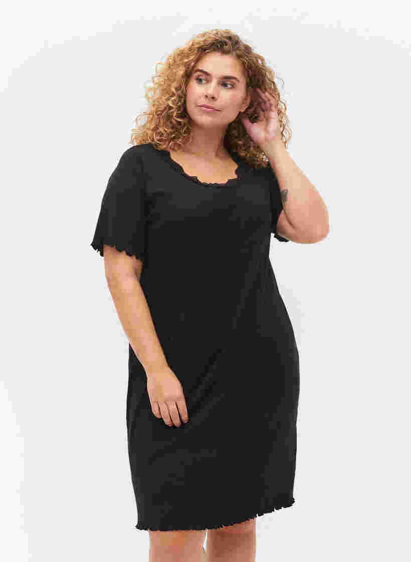 Short sleeve nightdress with lace, Black, Model image number 0