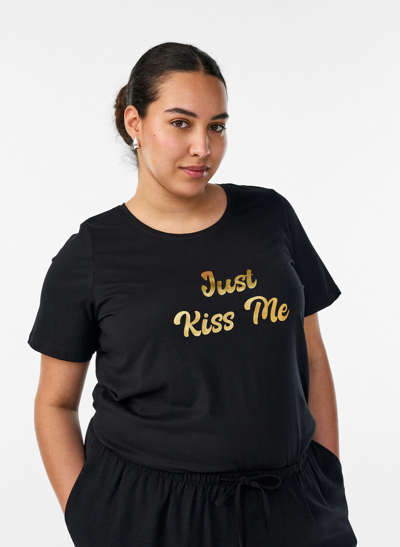 T-shirt with motif, Black, Model image number 0