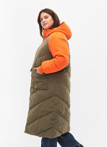 Long colorblock winter jacket with hood, Bungee Cord Comb, Model image number 2