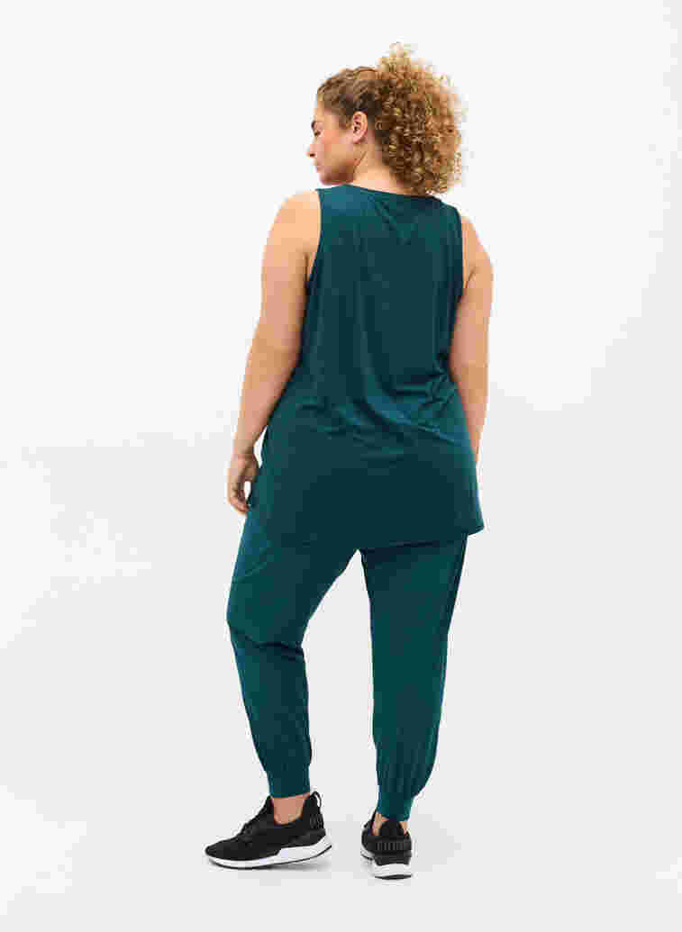 Loose exercise trousers with pockets, Deep Teal, Model