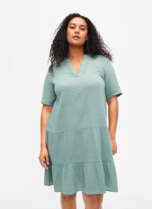 Short sleeve dress in 100% cotton, Chinois Green, Model image number 0