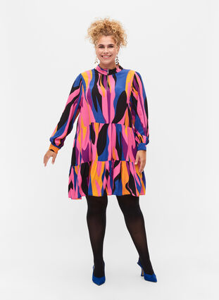 Patterned tunic with zip detail and 3/4 sleeves, Multi AOP, Model image number 2