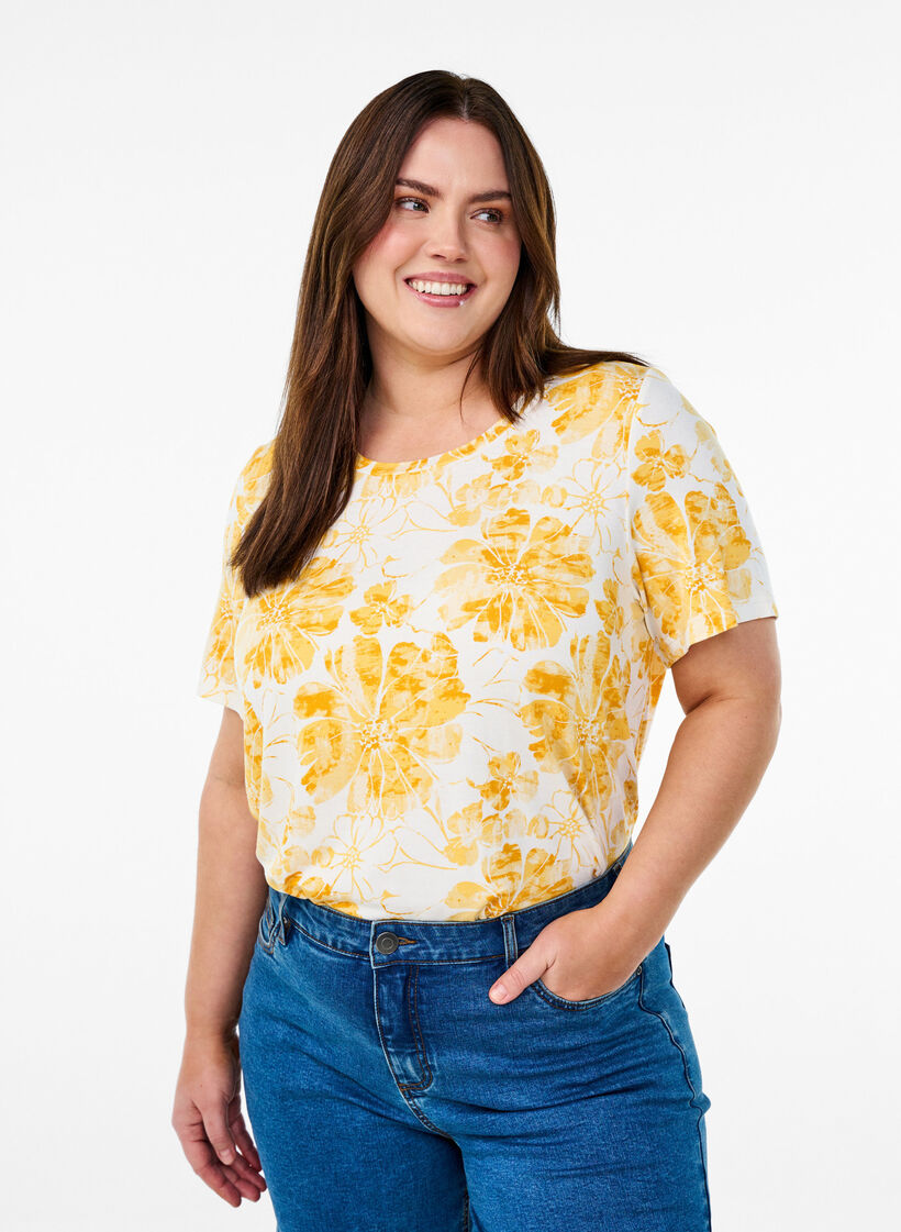 T-shirt with floral print, Yellow, Model image number 0