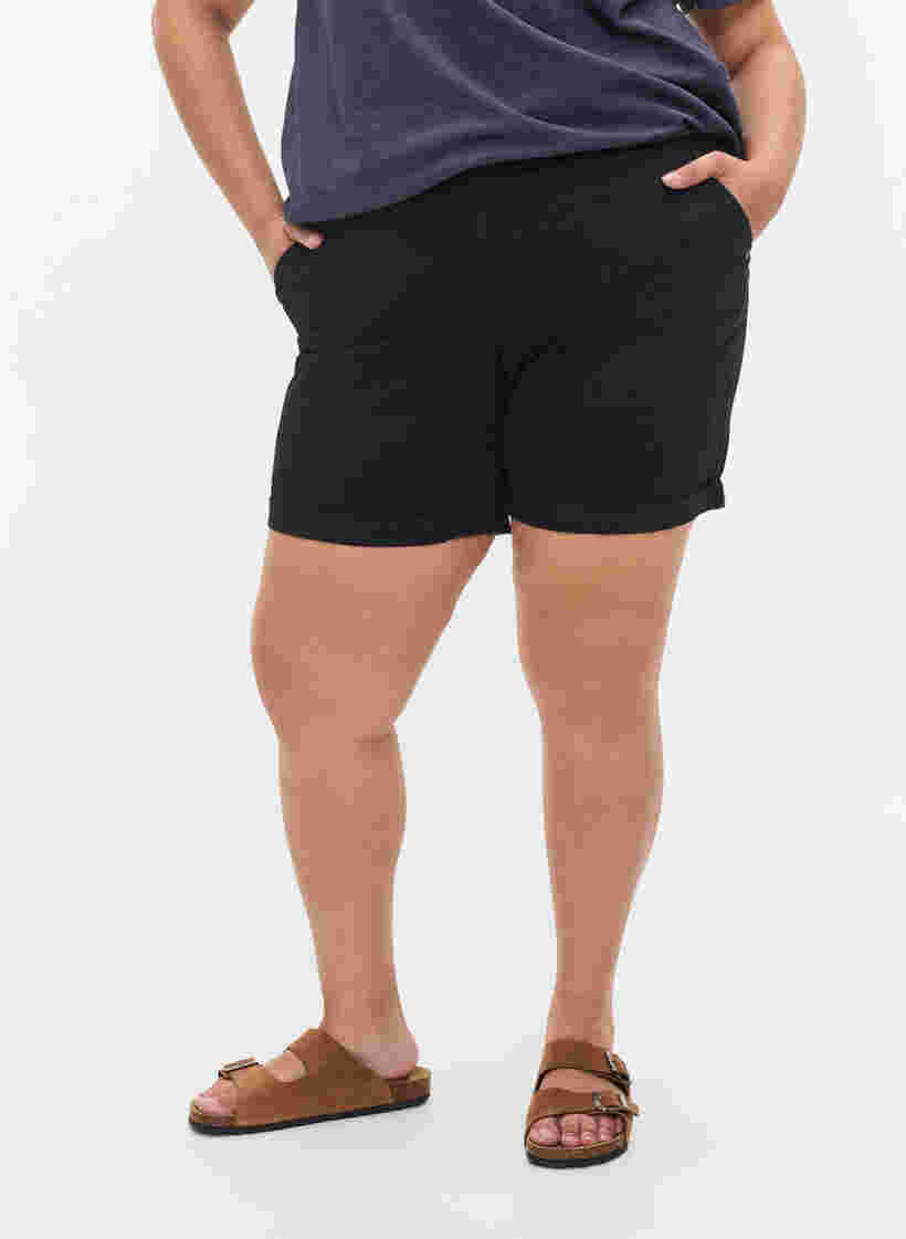 Cotton shorts with pockets, Black, Model image number 2