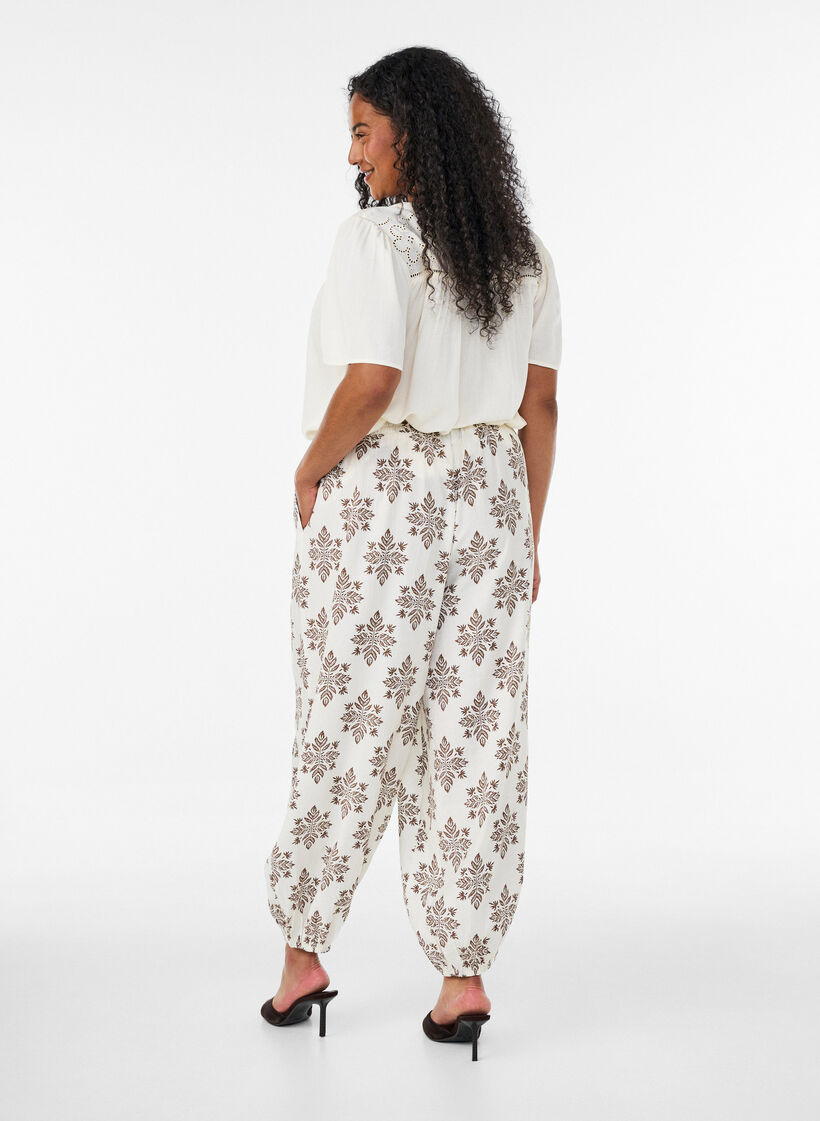 Patterned balloon trousers with a high waist, Vanilla, Model image number 1