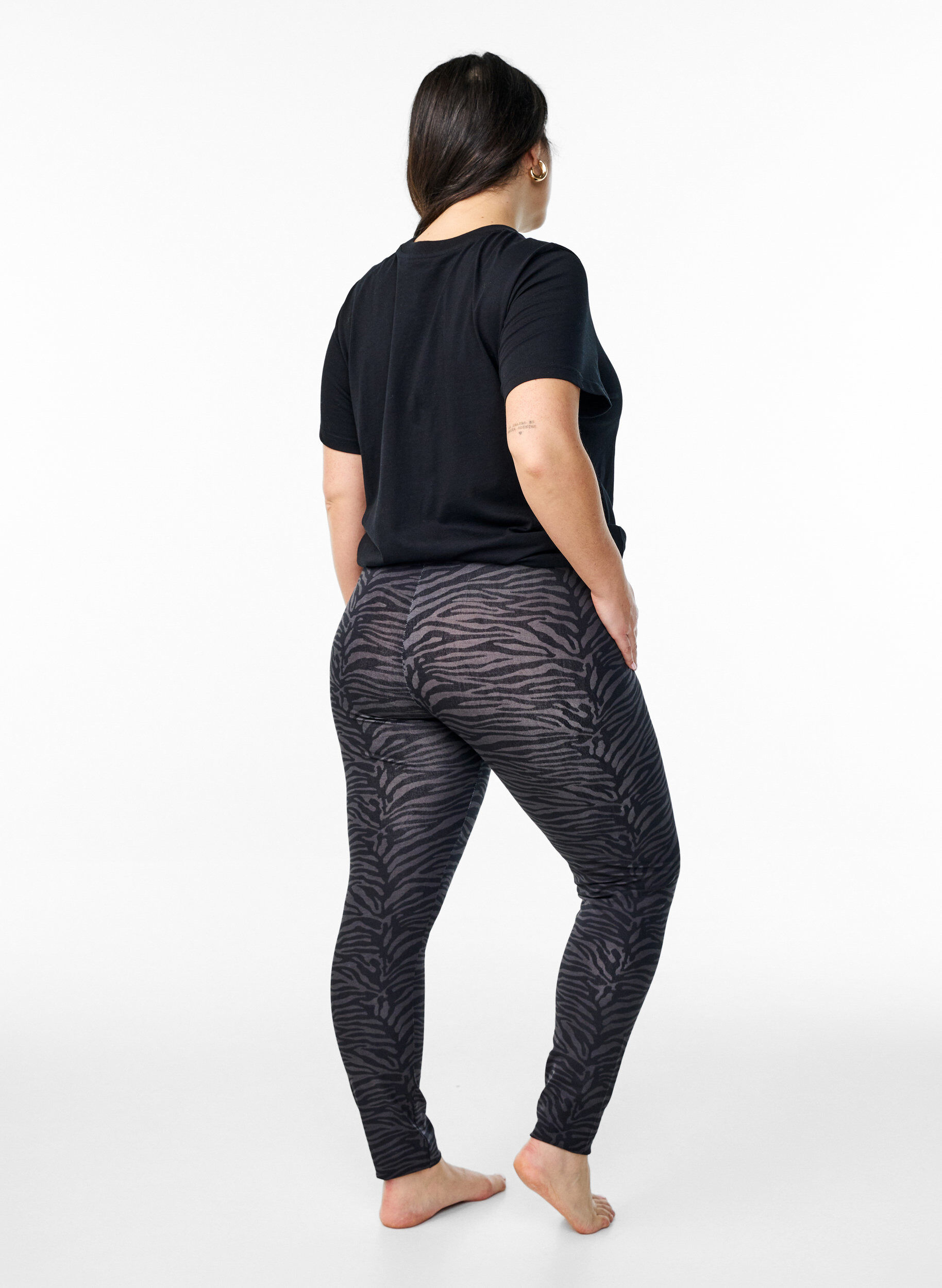 Zizzifashion Viscose leggings with print, Black, Model image number 2